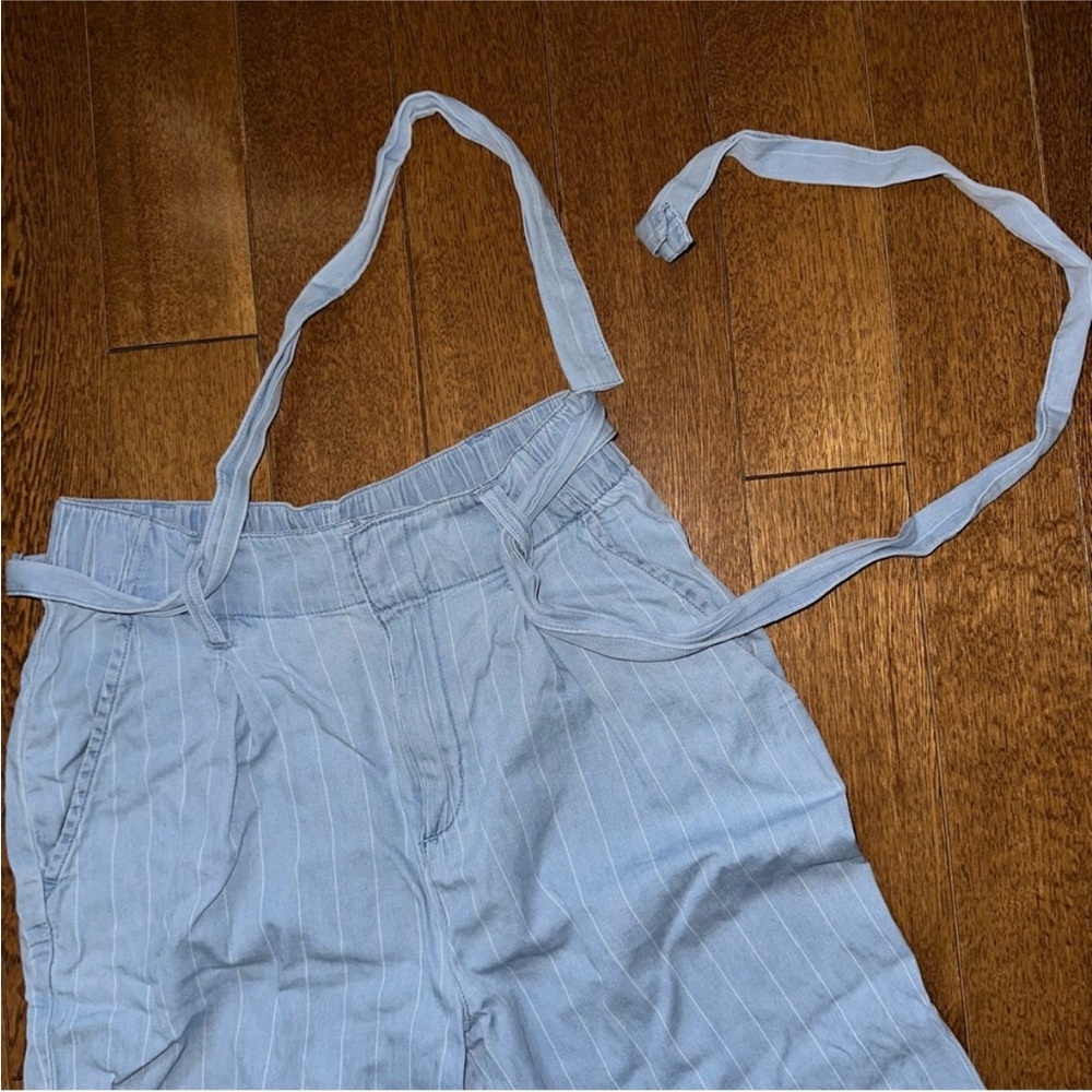 Cropped belted pants - Picture 4 of 8